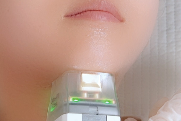 あごもとクアトロ